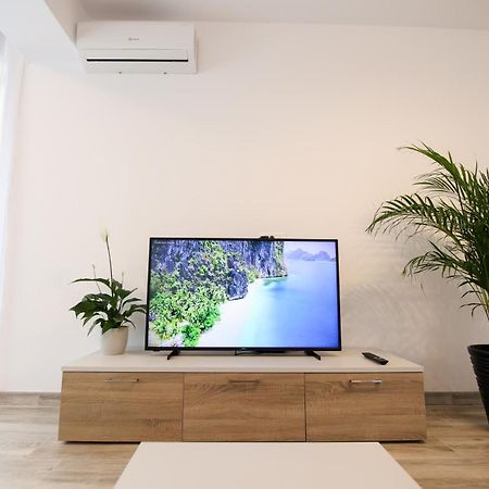 Vitan Central Oasis - Free Secured Private Parking - Self Check-In - Bucarest Esterno foto